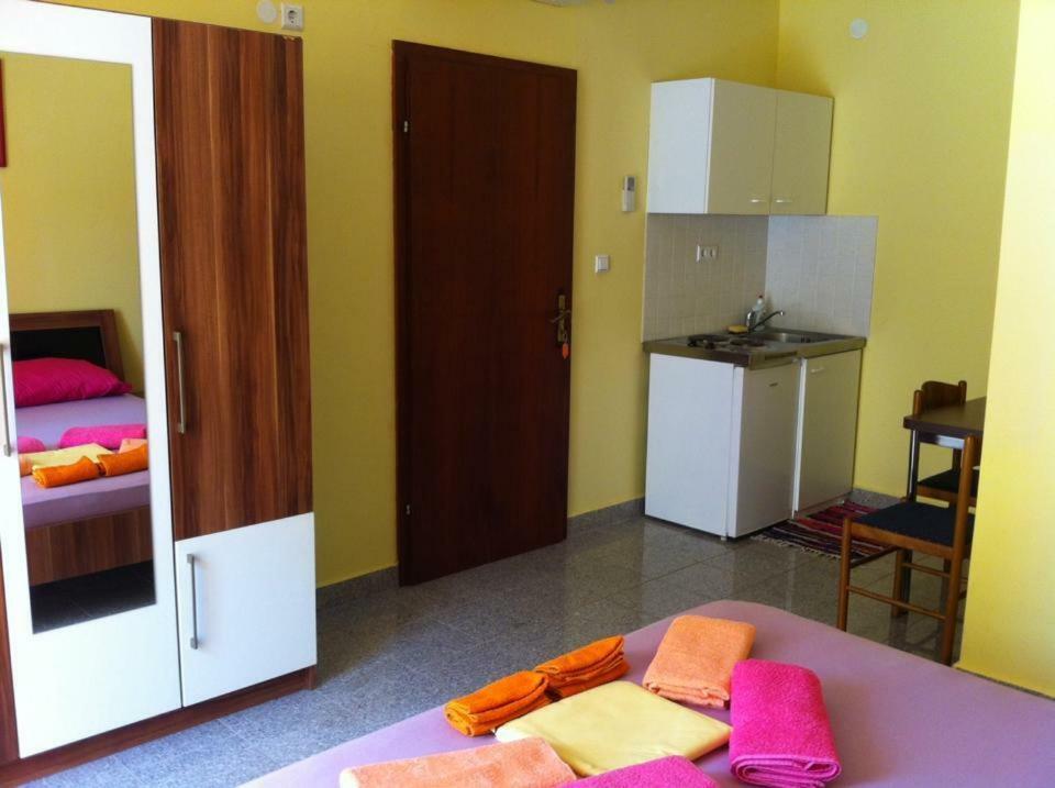 Triglav Studio Apartments 2 Punat Eksteriør bilde